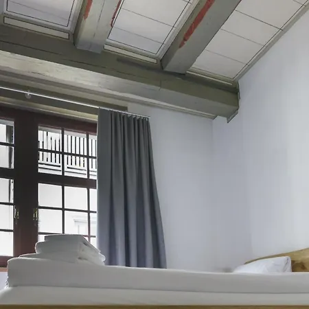 Hotell Vadian Garni 2*