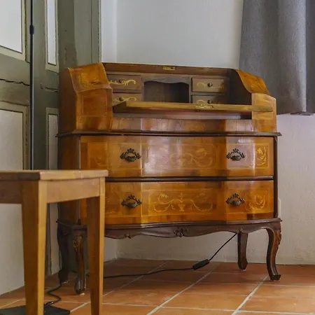 מלון Vadian Garni 2*