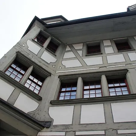 ホテル Vadian Garni 2*