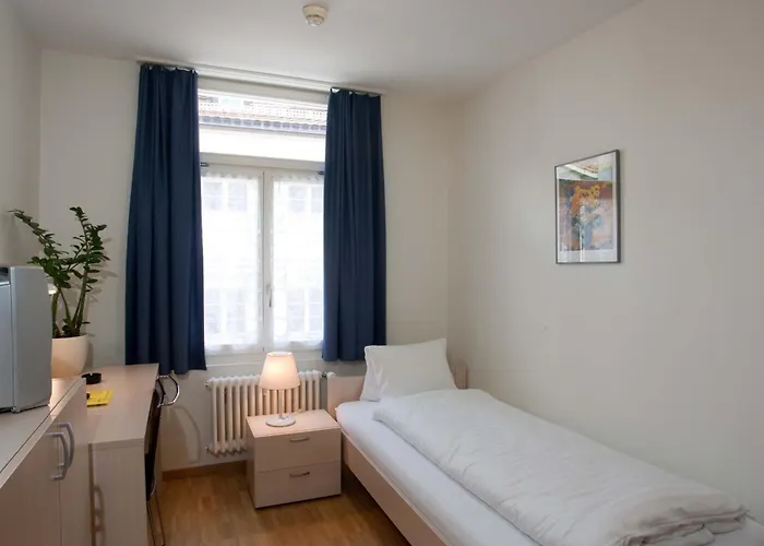 Hotel Vadian Garni 2*