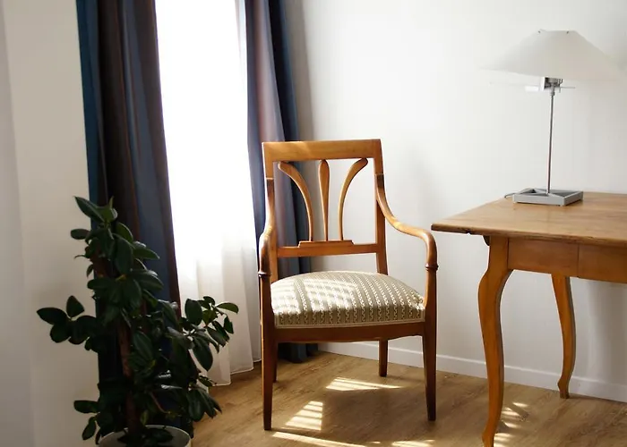 فندق Vadian Garni