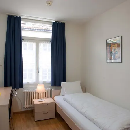 Hotel Vadian Garni 2*