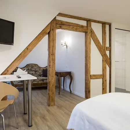 Hotel Vadian Garni 2*